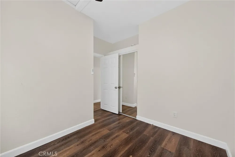 132 W 74th Street Los Angeles, CA 90003