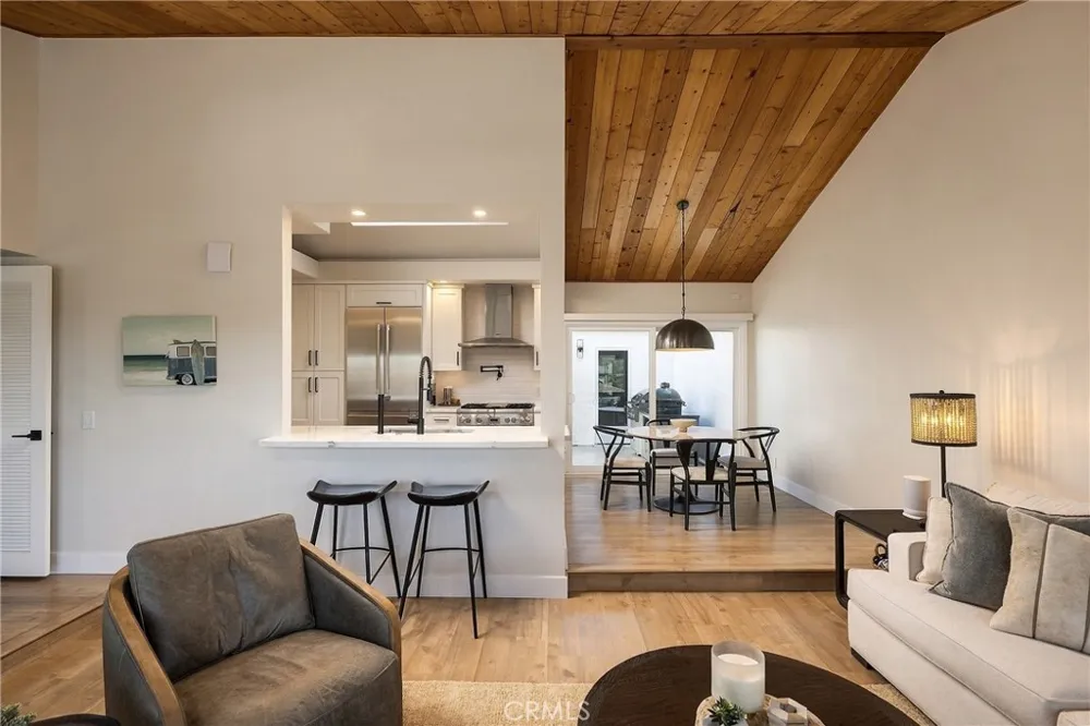 323 Calle Empalme San Clemente, CA 92672