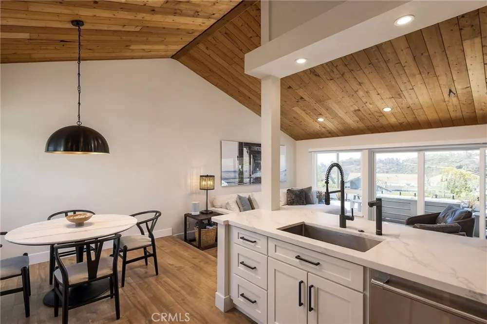 323 Calle Empalme San Clemente, CA 92672