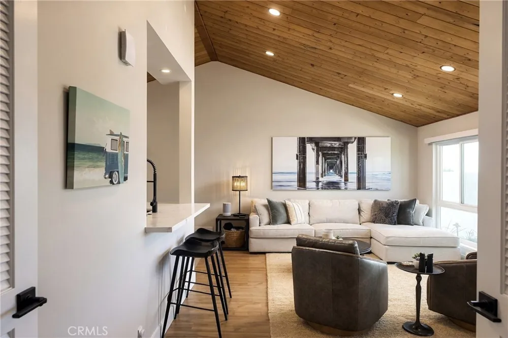 323 Calle Empalme San Clemente, CA 92672
