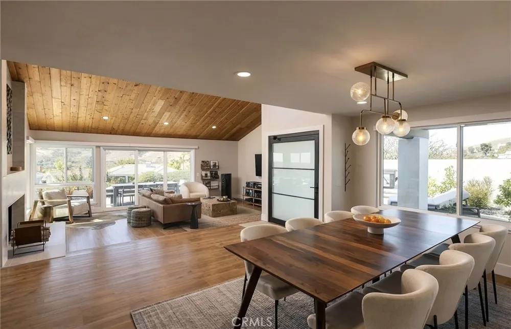 323 Calle Empalme San Clemente, CA 92672