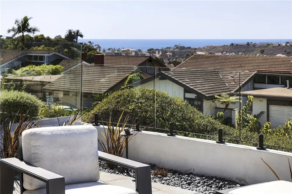 323 Calle Empalme San Clemente, CA 92672