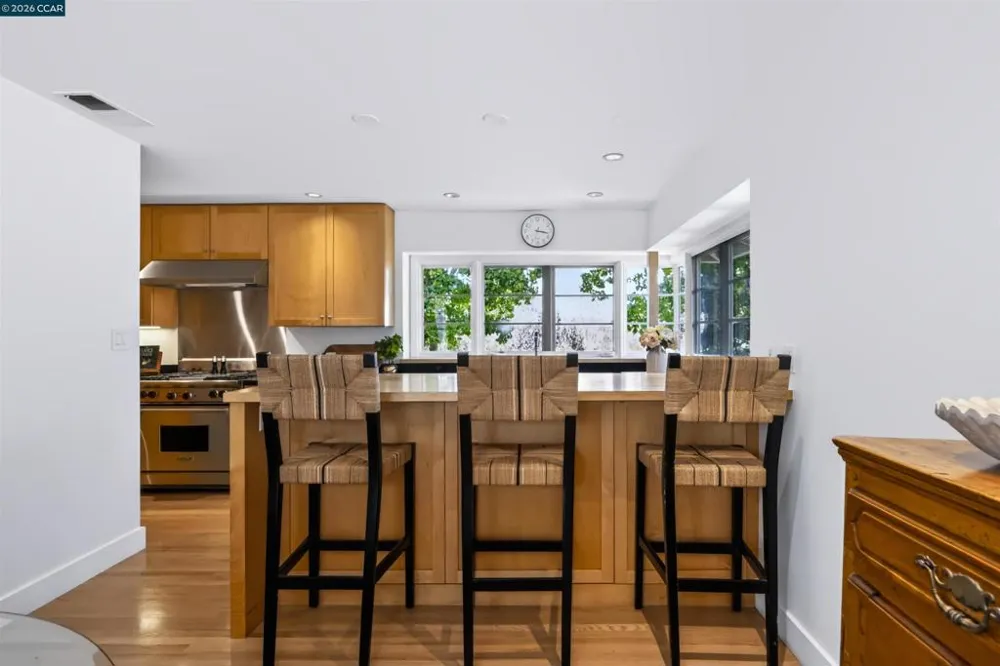 3237 Driftwood Dr Lafayette, CA 94549
