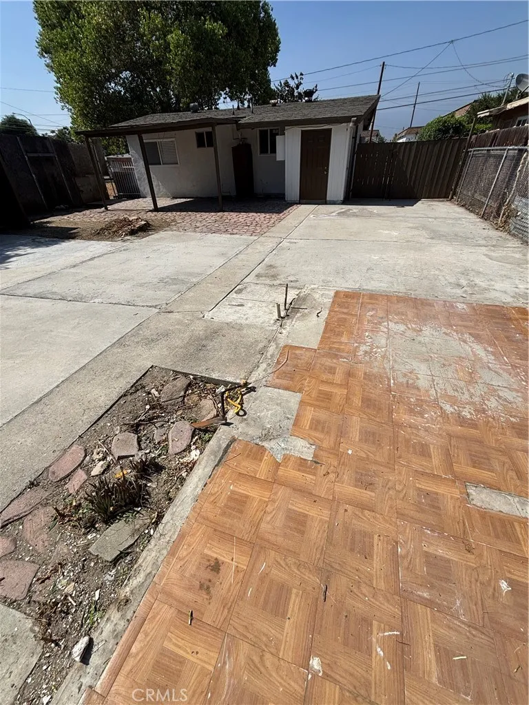 885 San Jacinto San Bernardino, CA 92408