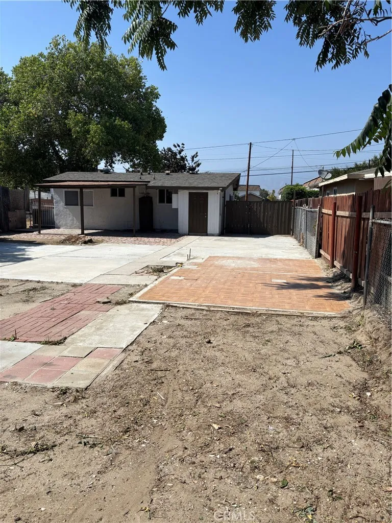 885 San Jacinto San Bernardino, CA 92408