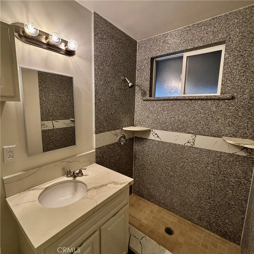 885 San Jacinto San Bernardino, CA 92408