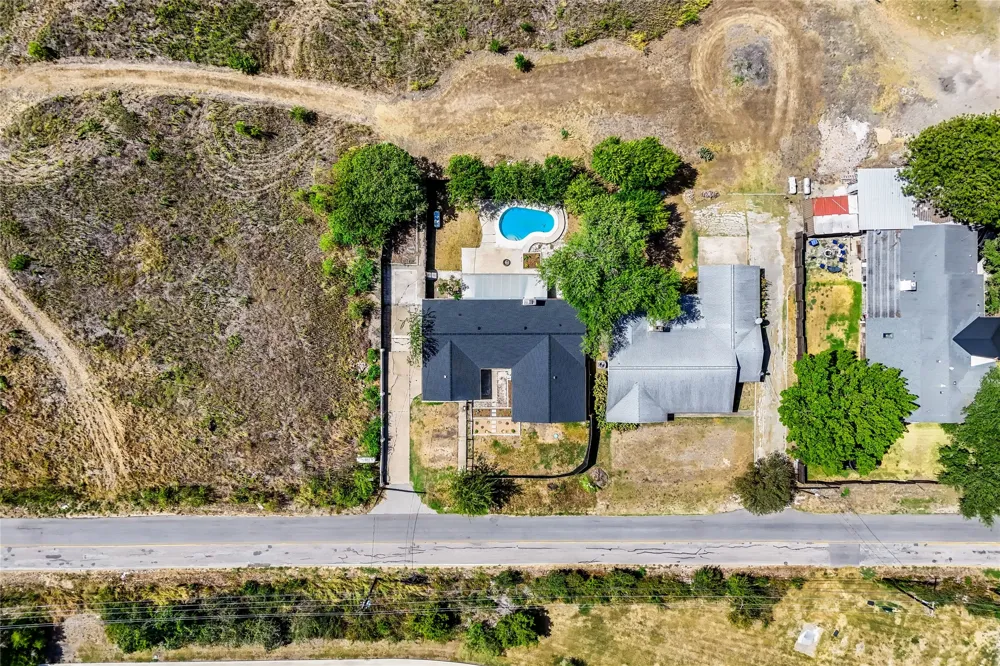 6209 Daffan Lane Austin, TX 78724