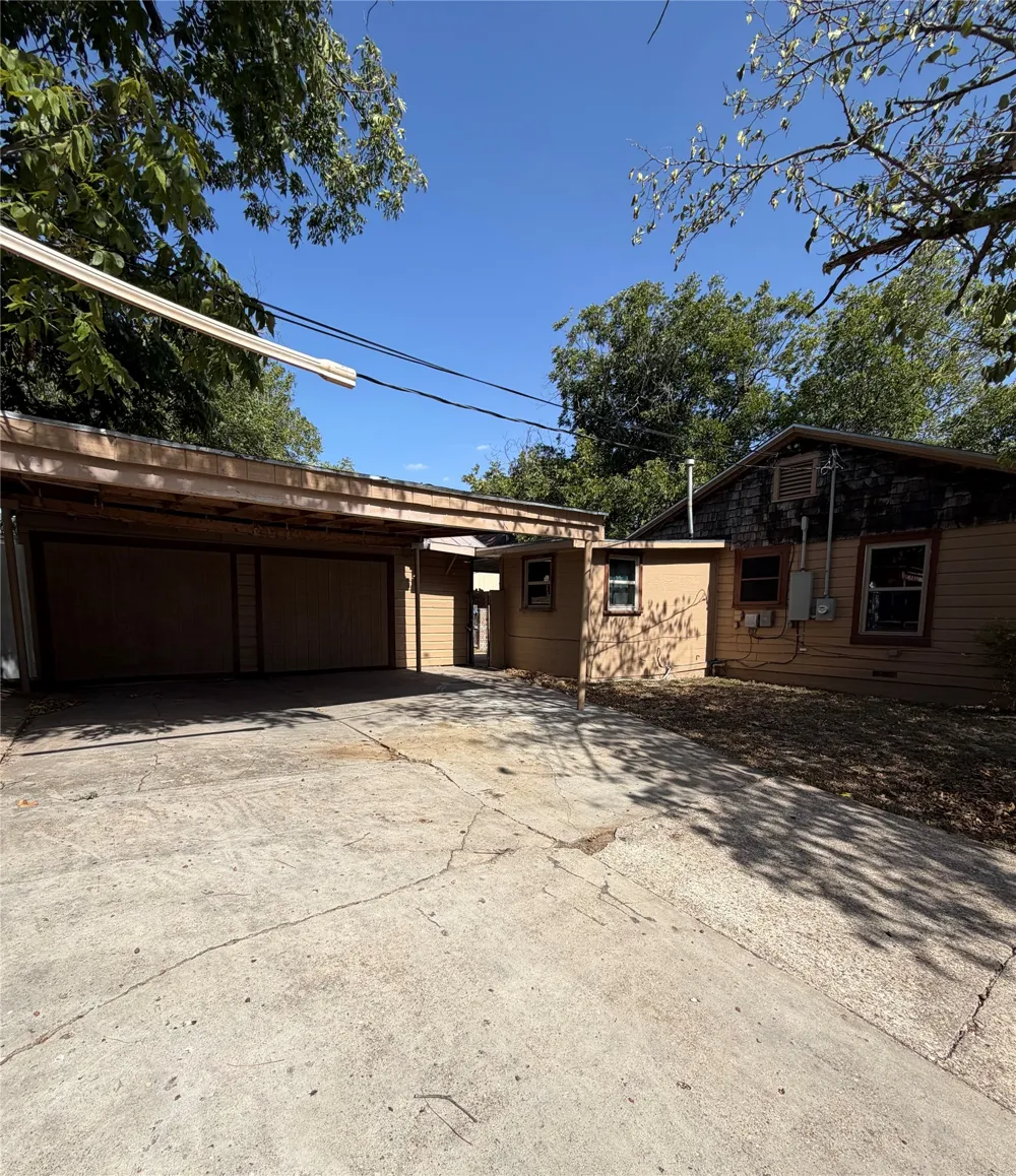 2325 Maple Avenue Waco, TX 76707