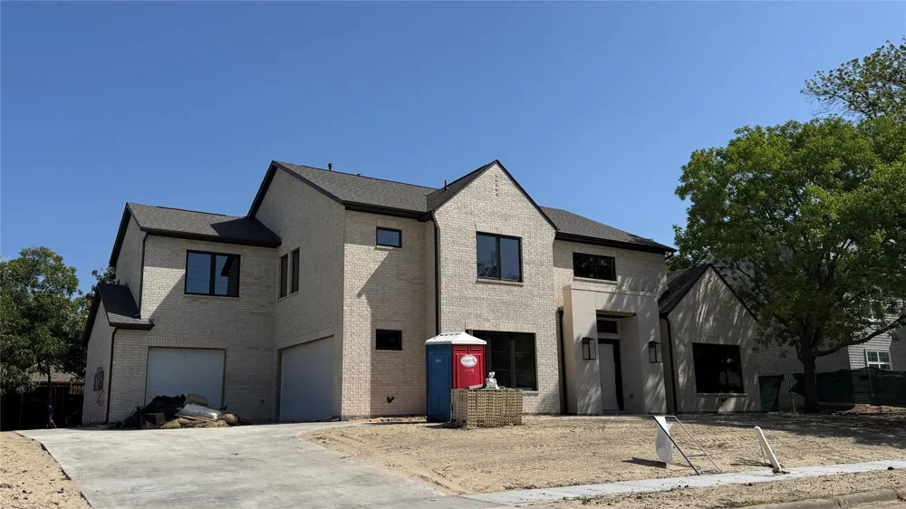3543 Warick Drive Dallas, TX 75229