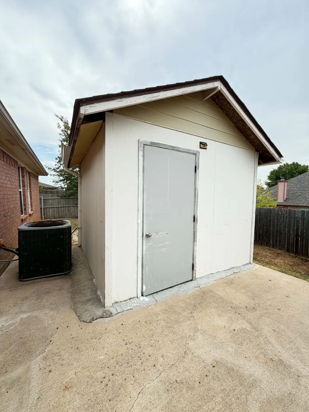 625 soledad Arlington, TX 76002