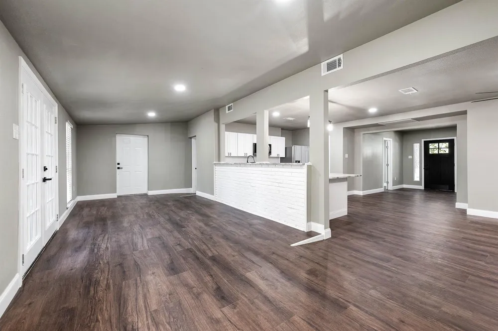 717 Cedar Lawn Drive Alvin, TX 77511