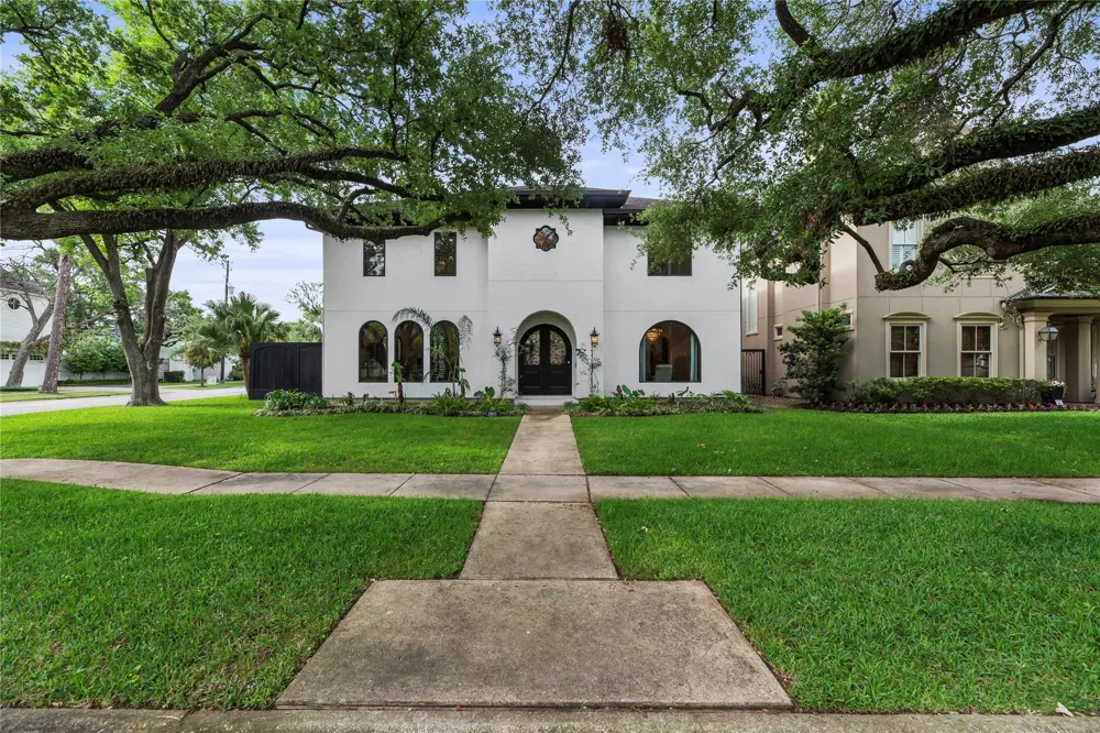 3803 Drake Street Houston, TX 77005