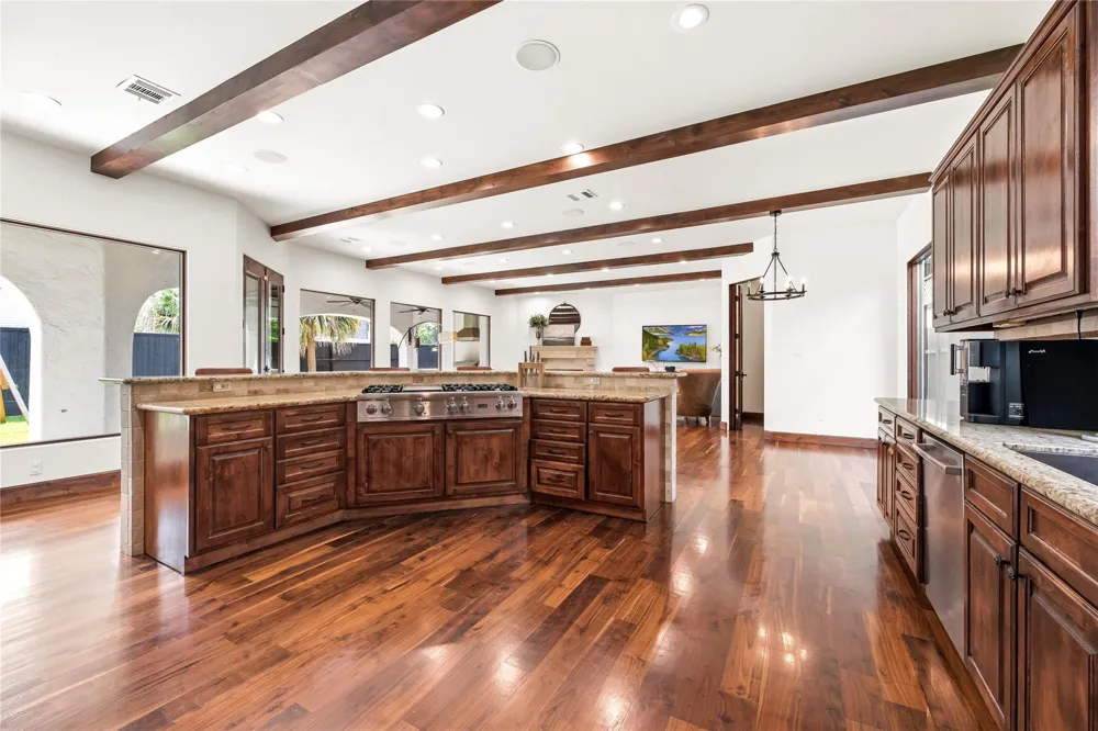 3803 Drake Street Houston, TX 77005