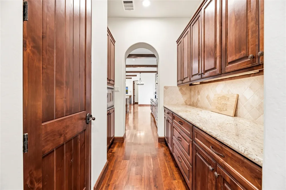 3803 Drake Street Houston, TX 77005