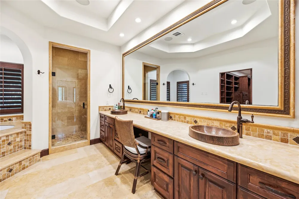 3803 Drake Street Houston, TX 77005