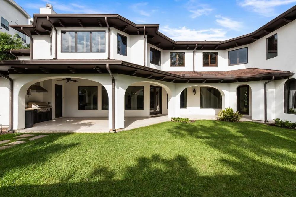 3803 Drake Street Houston, TX 77005