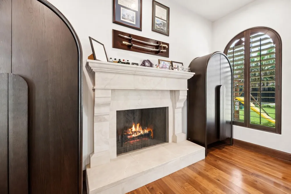 3803 Drake Street Houston, TX 77005