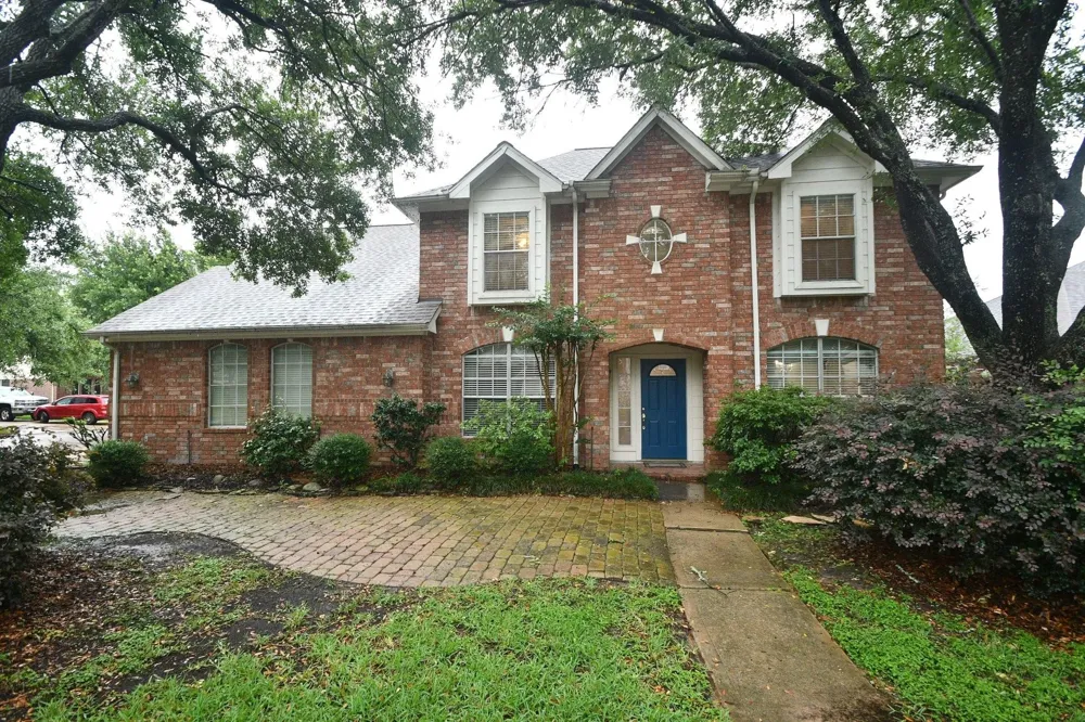 10430 Sanibel Falls Court Houston, TX 77095