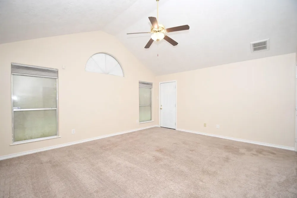 10430 Sanibel Falls Court Houston, TX 77095