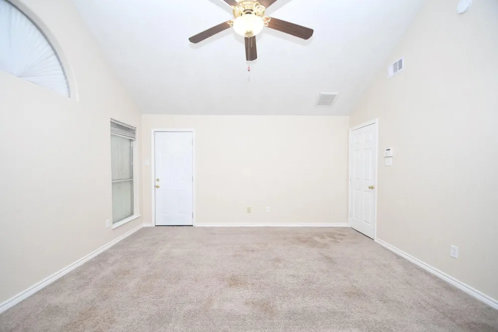 10430 Sanibel Falls Court Houston, TX 77095