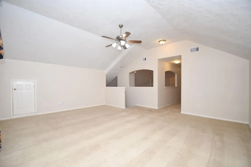 10430 Sanibel Falls Court Houston, TX 77095