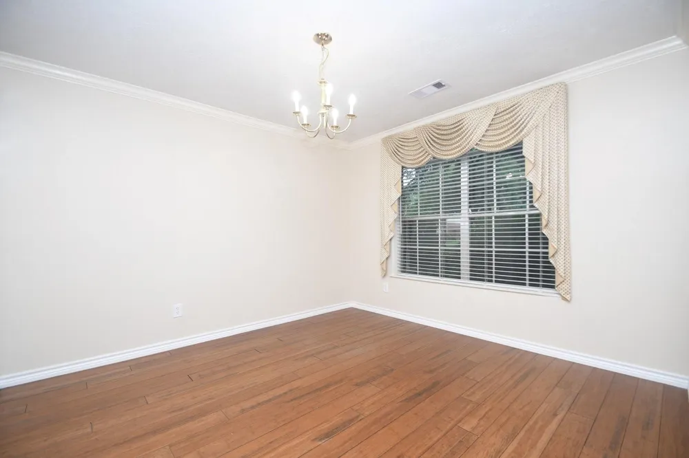 10430 Sanibel Falls Court Houston, TX 77095