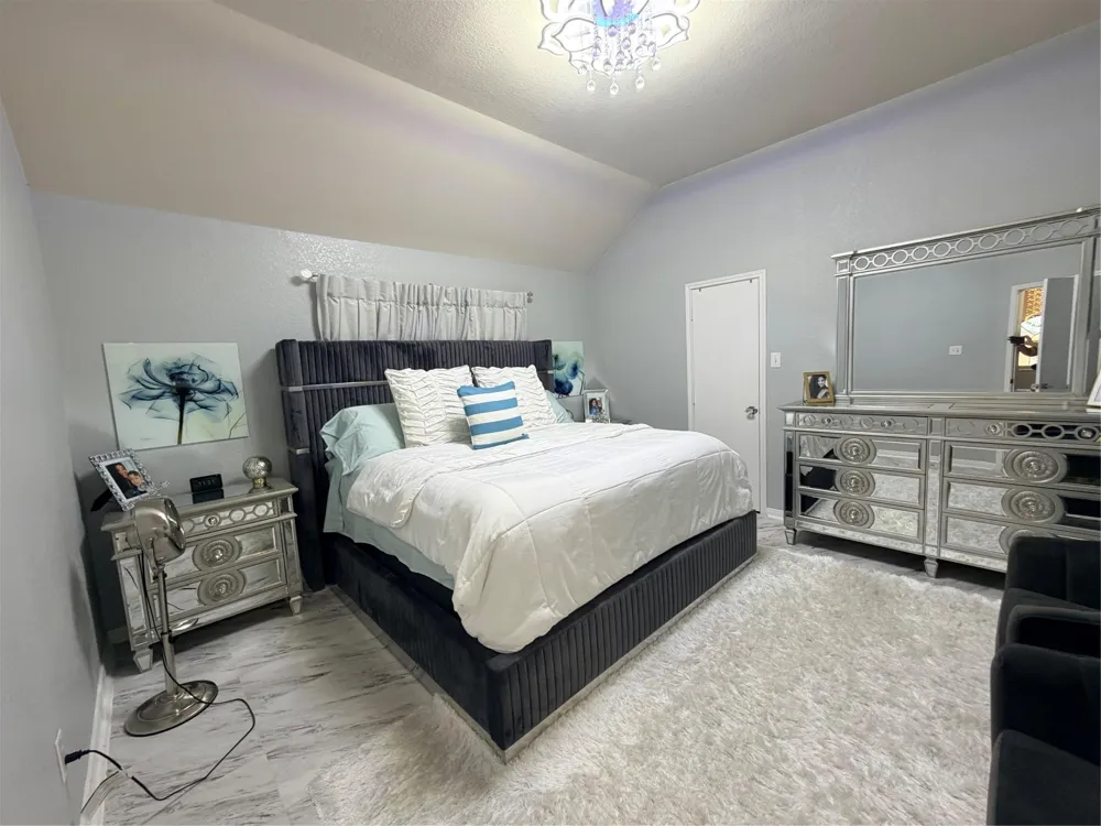 118 Highland Street Texas City, TX 77591