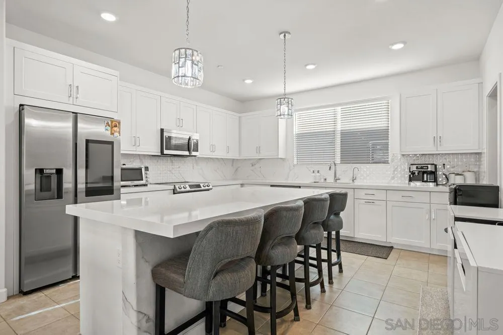 771 Abby Dr. ##4 Chula Vista, CA 91911