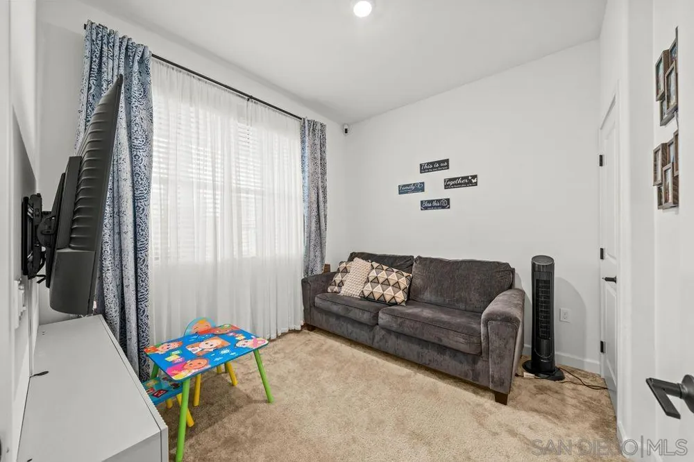 771 Abby Dr. ##4 Chula Vista, CA 91911