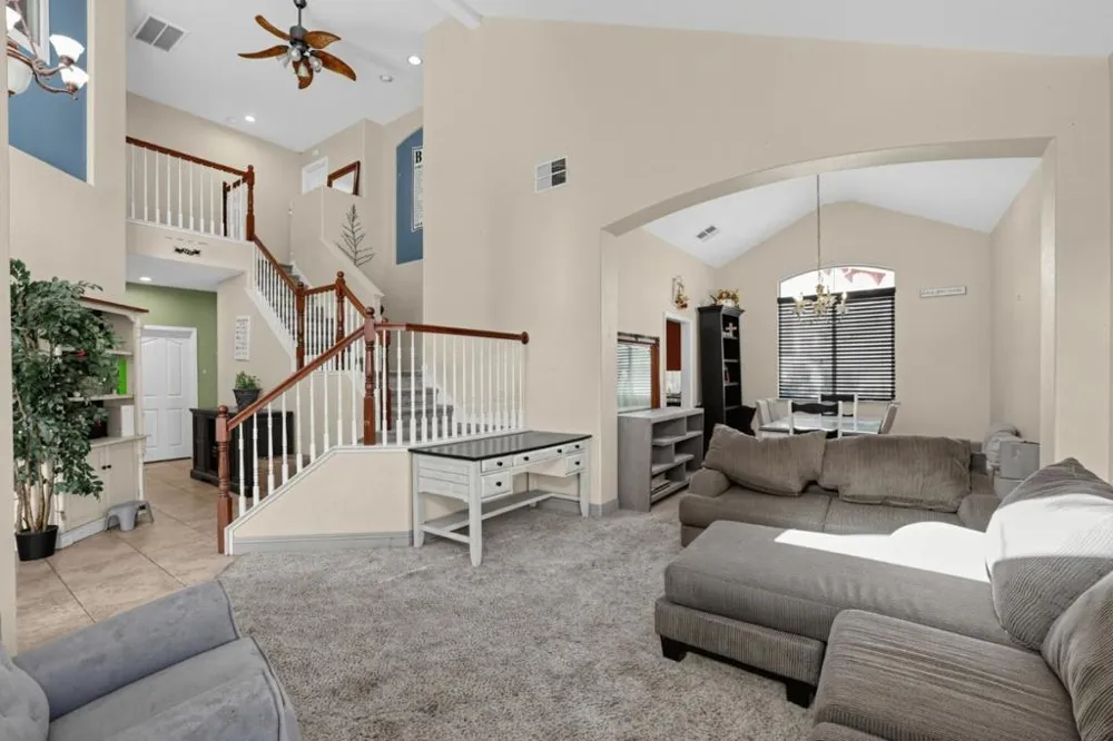 3289 Big Bear Drive Roseville, CA 95747