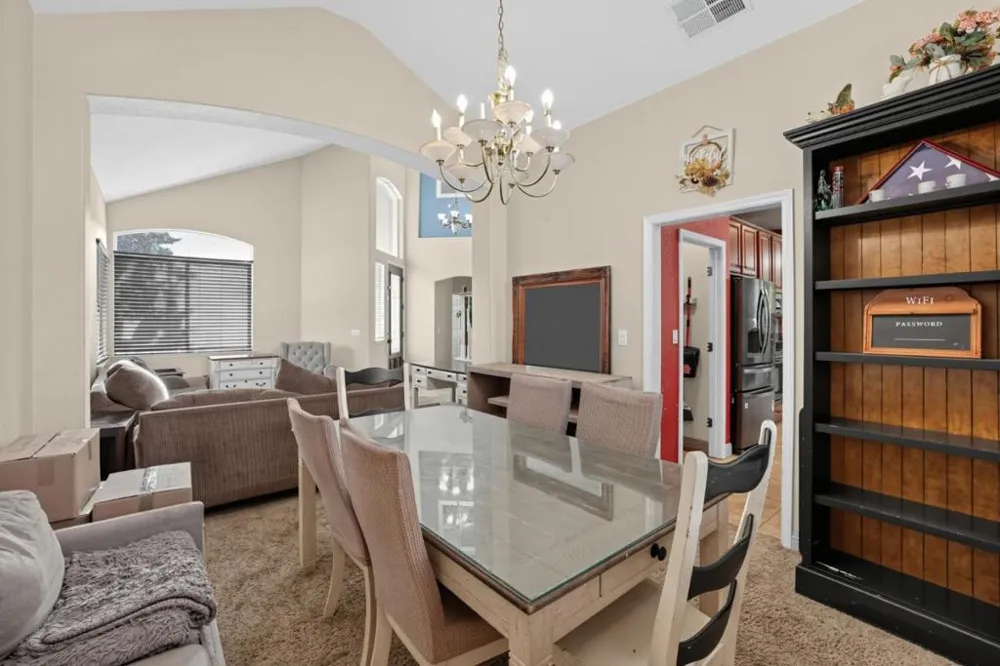 3289 Big Bear Drive Roseville, CA 95747