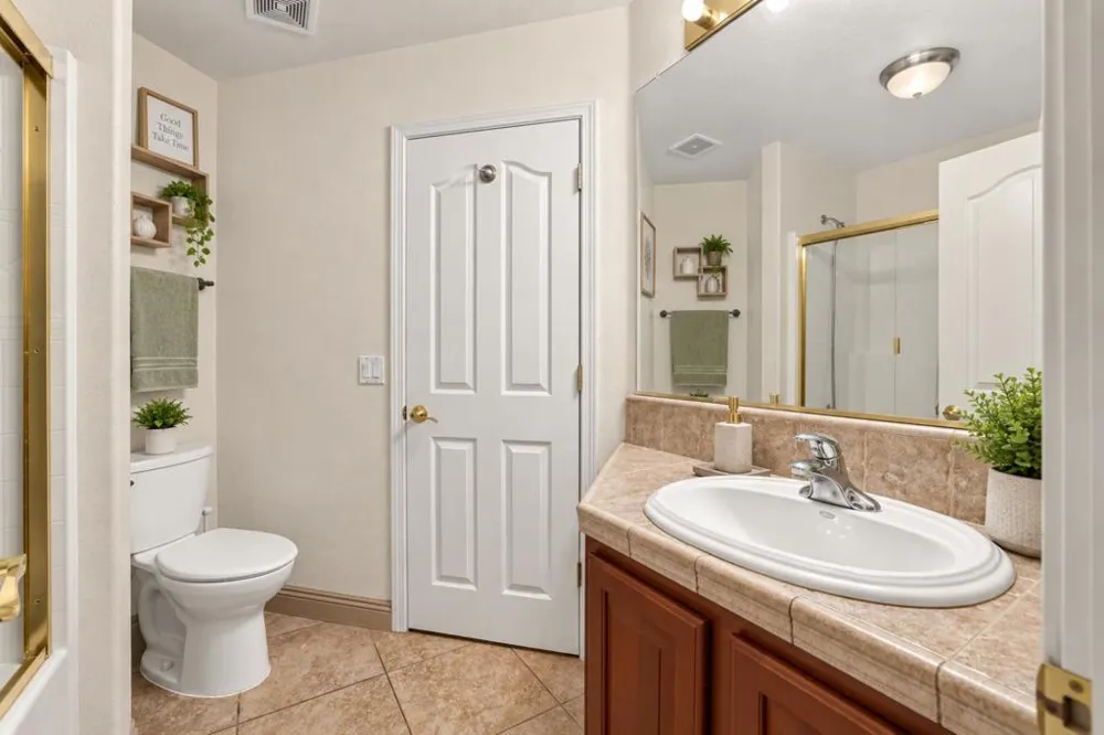 3289 Big Bear Drive Roseville, CA 95747