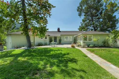 1820 Verdugo Knolls