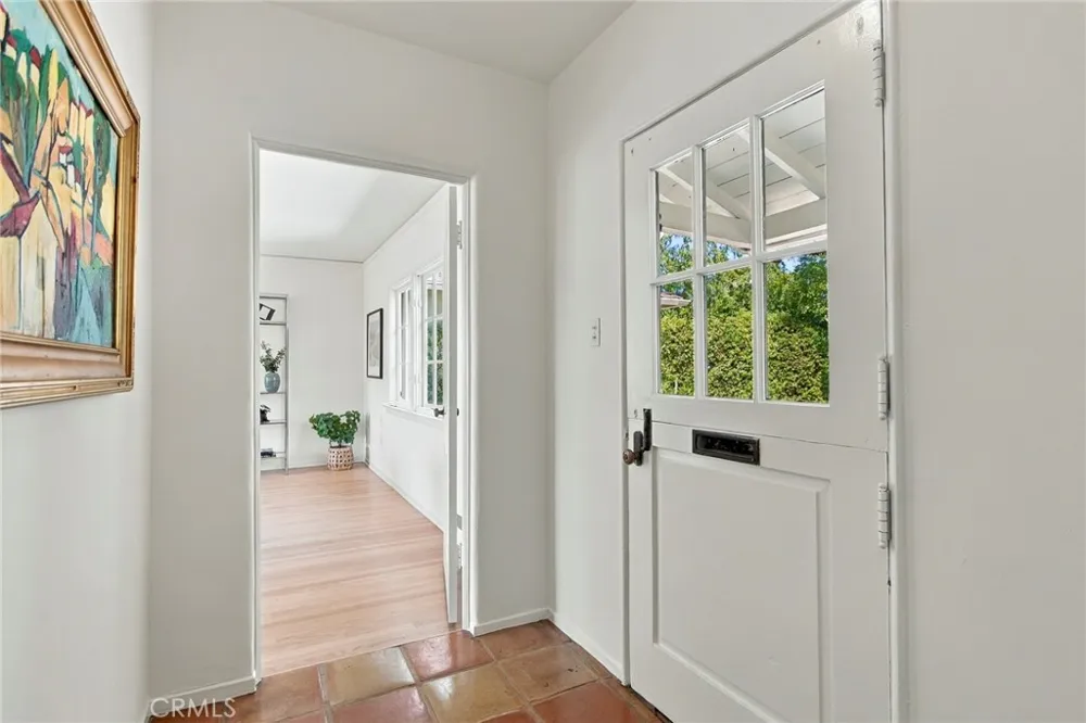 1820 Verdugo Knolls Glendale, CA 91208