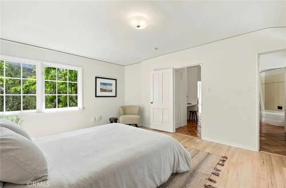 1820 Verdugo Knolls Glendale, CA 91208