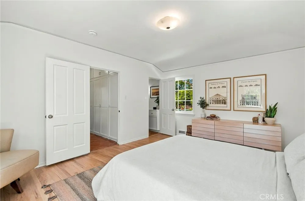 1820 Verdugo Knolls Glendale, CA 91208