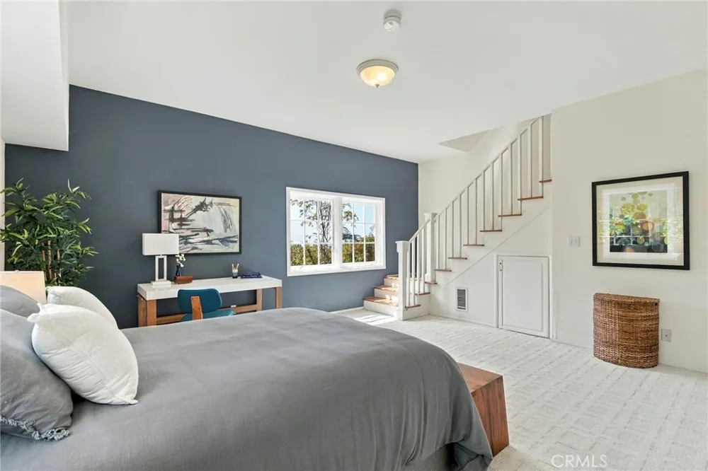 1820 Verdugo Knolls Glendale, CA 91208