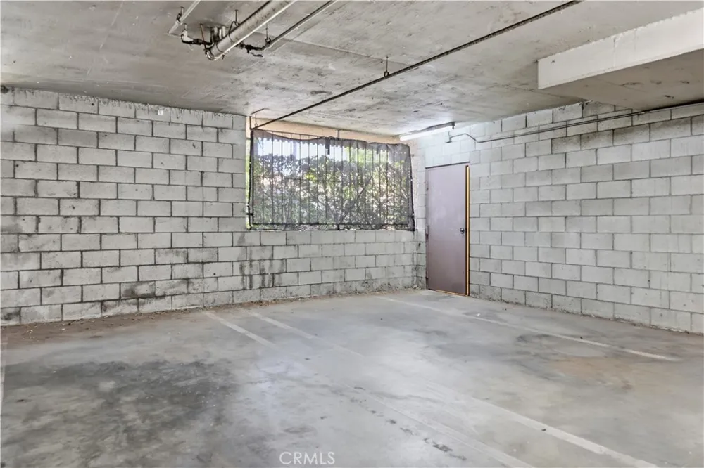 15207 Magnolia Boulevard #119 Sherman Oaks, CA 91403
