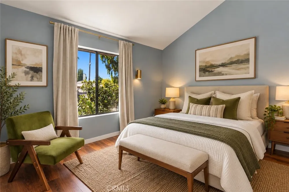15207 Magnolia Boulevard #119 Sherman Oaks, CA 91403