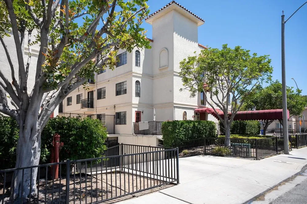 4205 Ohio #304 San Diego, CA 92104