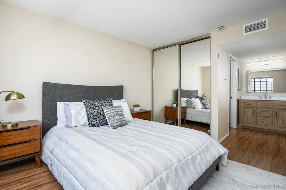 4205 Ohio #304 San Diego, CA 92104