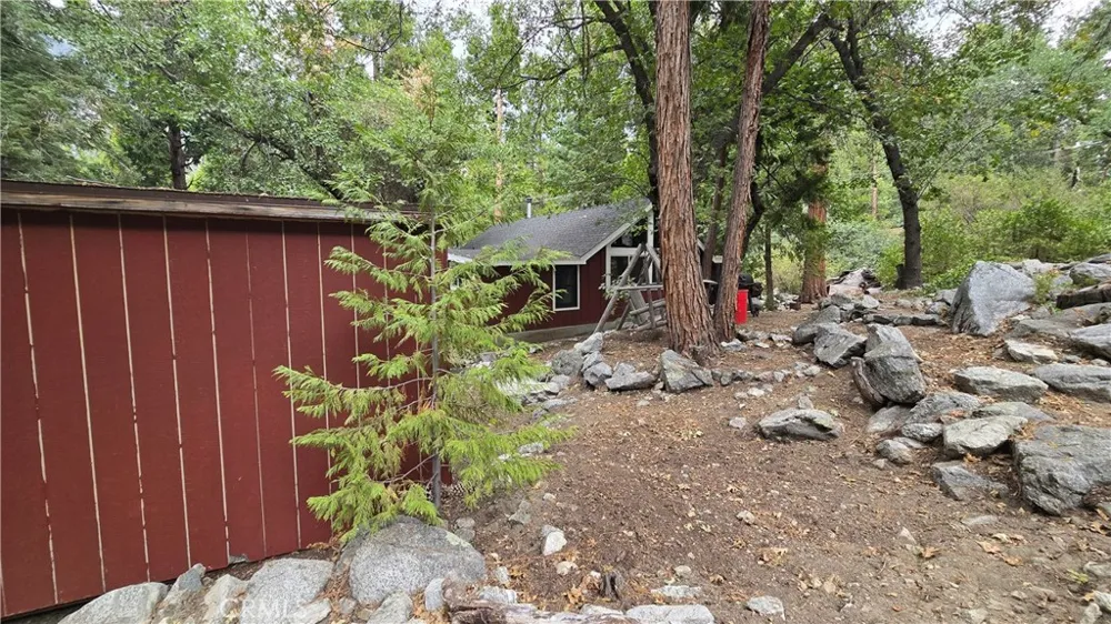 9256 Wood Forest Falls, CA 92339