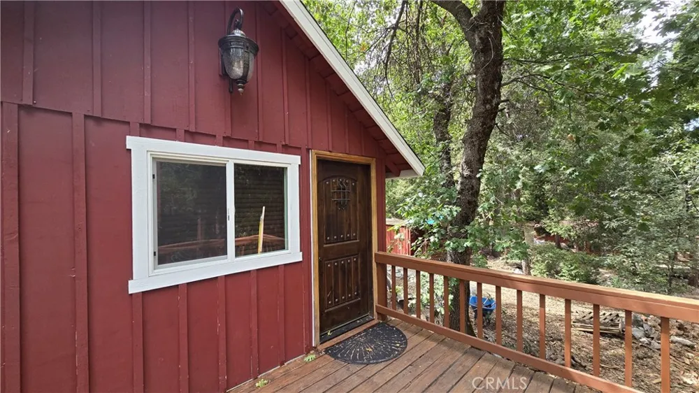 9256 Wood Forest Falls, CA 92339