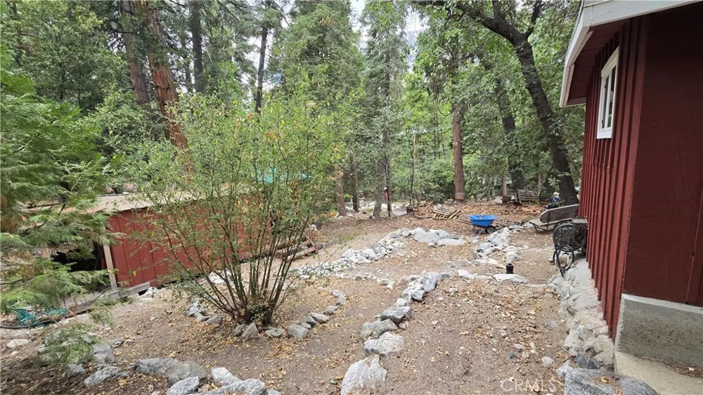 9256 Wood Forest Falls, CA 92339