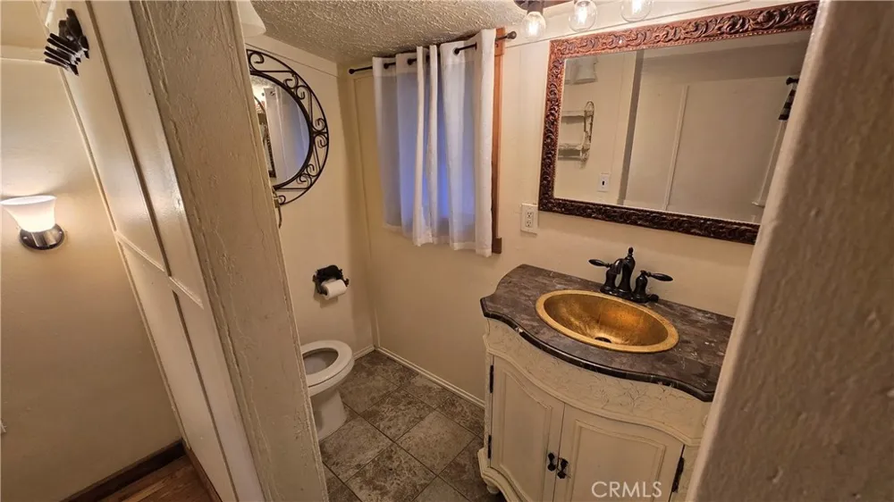 9256 Wood Forest Falls, CA 92339