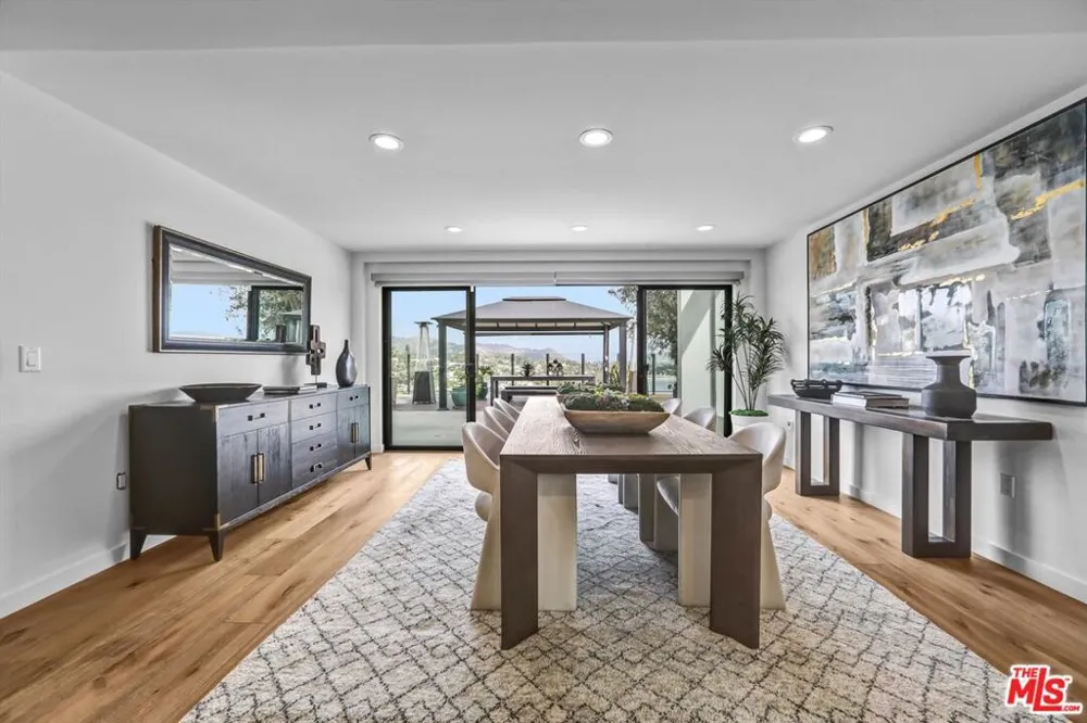 2355 Branden Street Los Angeles, CA 90026