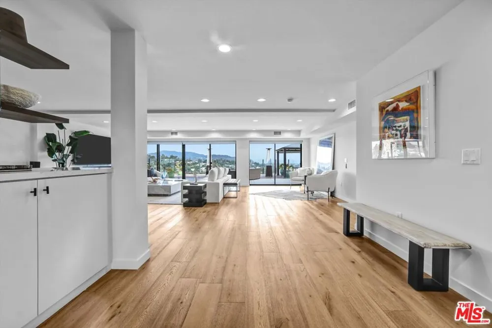 2355 Branden Street Los Angeles, CA 90026