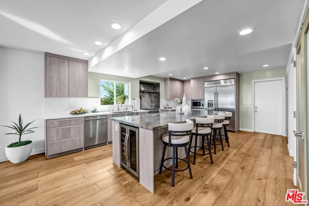2355 Branden Street Los Angeles, CA 90026