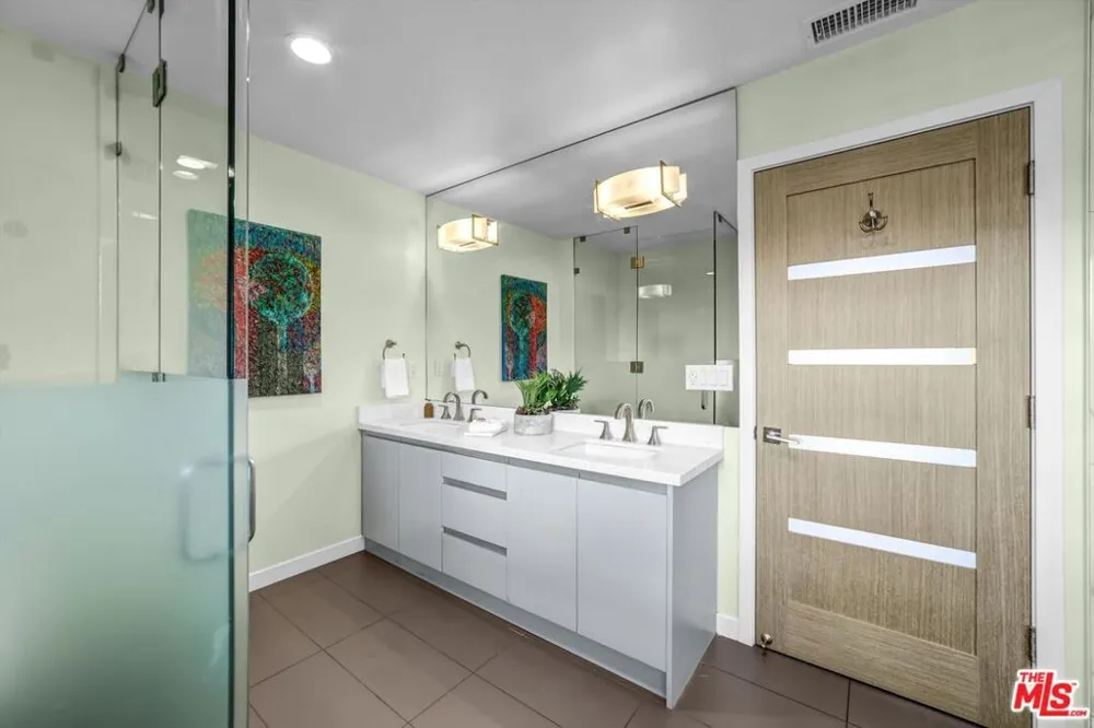 2355 Branden Street Los Angeles, CA 90026