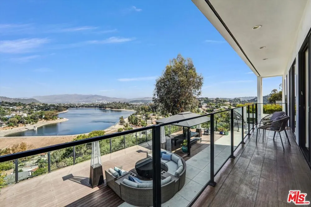 2355 Branden Street Los Angeles, CA 90026